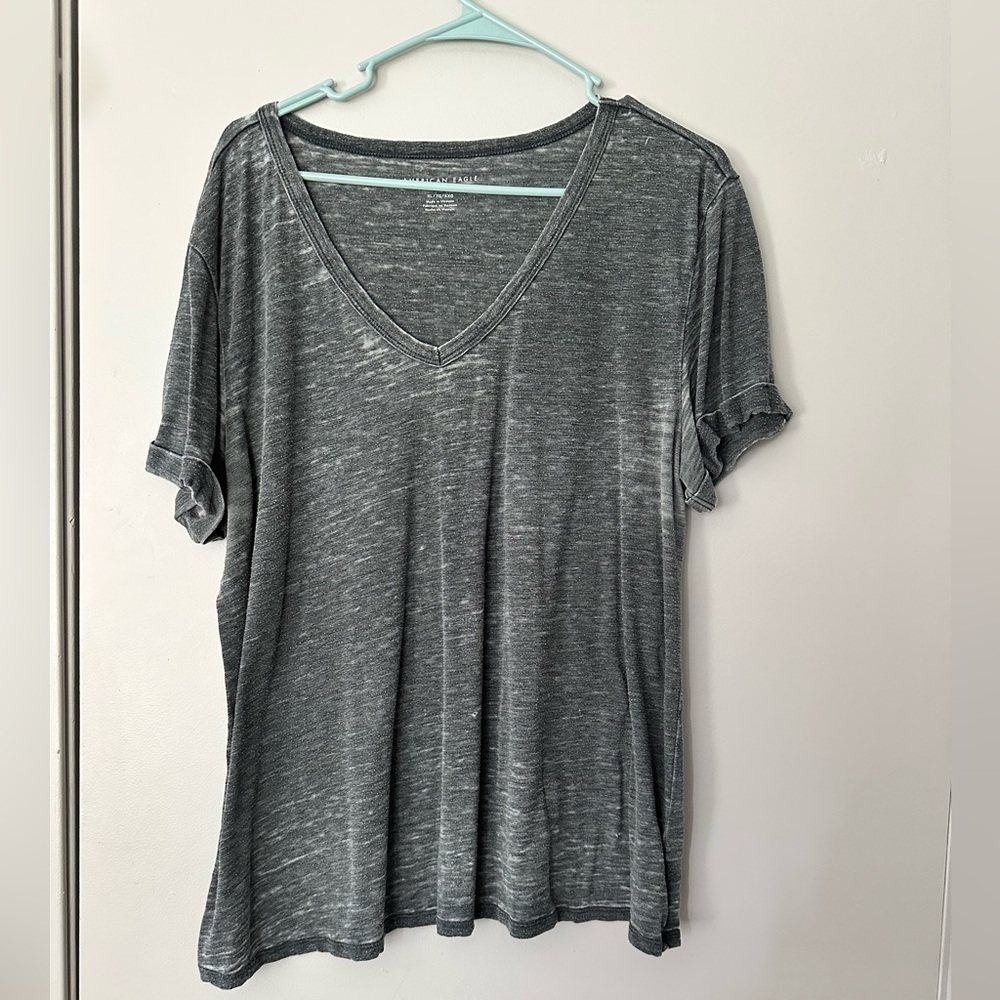 American Eagle Woman’s Grey Top Size XL